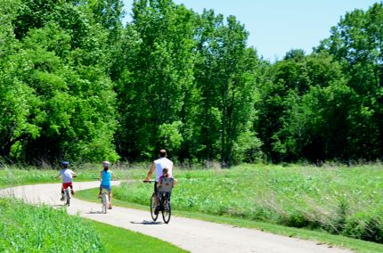 Family on bike trail