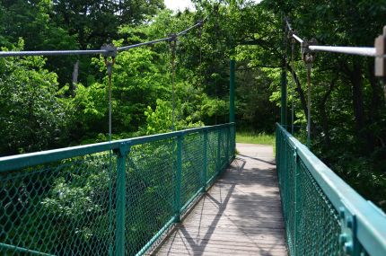 Suspension bridge on Kankakee River Trail