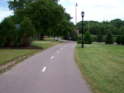 Pike Bike Trail heading orth