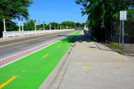 Bike Lane on North Avenue Aurora