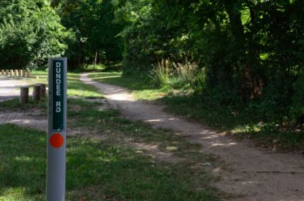 Dundee Road crossing of Des Plains River Trail