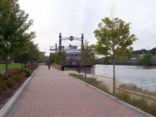 Brick walkways through Elgin on Fox River Trail