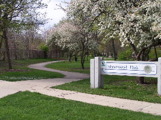 The GBT passing through Shoerwood Park