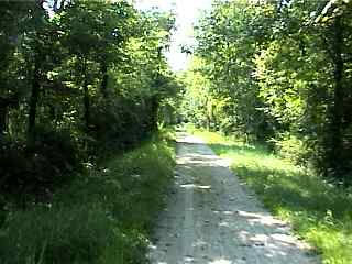 The crushed stone I&M canal bike trail